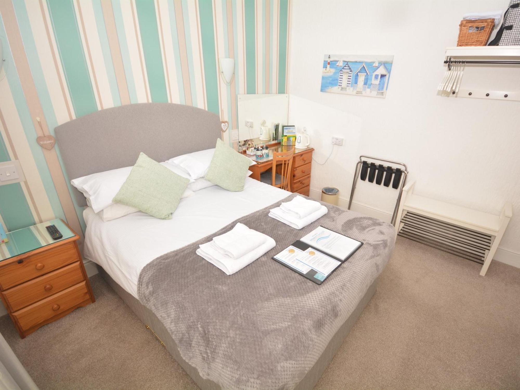 Merritt Guest House B&B Paignton Habitación foto